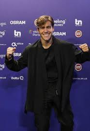 As for now, benjamin ingrosso is introducing a new era where he once again proves his musical diversity, starting with his most recent singles 'the dirt' and 'shampoo' as he prepares to release. Eurovision 2018 Sweden S Benjamin Ingrosso Defiant After Technical Blunder Daily Star