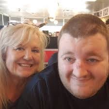 Renee Goodrich's Instagram, Twitter & Facebook