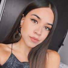 Lesly Saavedra Muñoz (@m1_lesly)