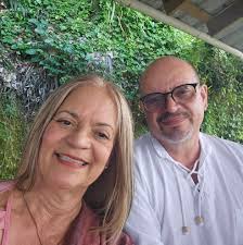 En el año de 1943 nació en Corozal una de las tradiciones más hermosas que  aún perdura en nuestro querido pueblo en la época navideña, La Muñeca de  Apio. Iluminado Torres fue