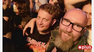 Heavy Metal rettet Leben: Andreas Krieger aus Wernberg-Köblitz dreht Doku  über Fans