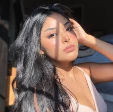 Douglas Barrera's Instagram, Twitter & Facebook