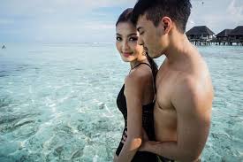 Salah satu acara offair di thailand yg mewancarai beberapa pelaku kehidupan malam membuat mata warganet melotot. Jurang Terjal Percintaan Pasangan Trans Di Thailand Merdeka Com