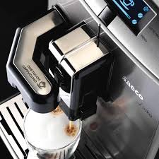 Vous voulez une cafetière saeco ? La Cafetiere Saeco Lirika Pour Les Meilleurs Cappuccino