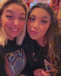 Danielle Bravo (@lilbossnana) • Instagram photos and videos