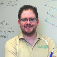 2100+ perfiles de «Pelfrey»