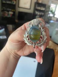 etsy vintage brooches