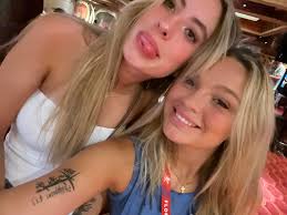 Midtown roommates wanted for Santa Fe sophomore