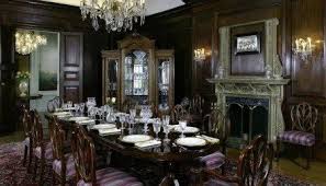 Shop our french gothic dining room selection from the world's finest dealers on 1stdibs. Trendehouse Trending Interior And Exterior Decor Victorian Interior Design Dining Room Victorian Gothic Interior