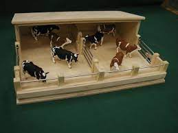 Children S Toy Cattle Feeding Barn Cattle Feeding Barn Toy Barn Diy Horse Barn
