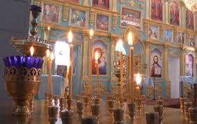 Православна церкву 29 квітня шанує мучениць агапію, ірину та хіонію, які в 304 році постраждали за християнську віру за часів імператора діоклетіана. Ginnstumpprllm