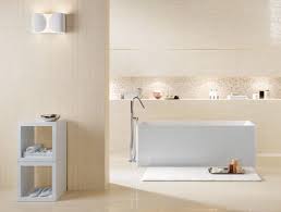 Infatti delle piastrelle non adatte potrebbero far sembrare il bagno ancora più piccolo. Mattonelle Bagno Varese Novita E Classici Da Tozzi Style