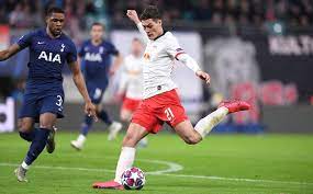 Official page of patrik schick, professional football player playing for as roma. Patrik Shik Rad Perehodu V Rb Lejpcig Novosti Germanii Na Football Fun Ru