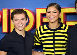 It seems like it was only a matter of time before zendaya and tom holland started dating. Tzg4 Qfbenm5ym
