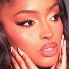 Kaya Brown (@kayabrownn)