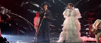 Achille lauro, parla il padre: Achille Lauro Wedding Dress God Bless Who Cares Curler Ruetir