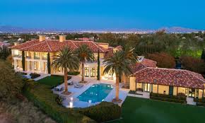 Hot Property Steve Wynn Lists Massive Las Vegas Mansion For 25 Million Los Angeles Times