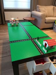Lego Tafel Lego Tafel In 2020 Lego Table Diy Big Kids Playroom Lego Room