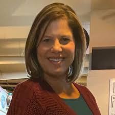 Jill Rausch's Instagram, Twitter & Facebook