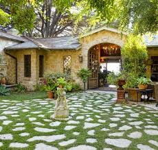 We did not find results for: Hiasi Bagian Luar Rumah Dengan 7 Jenis Hiasan Eksterior Ini Agar Semakin Indah