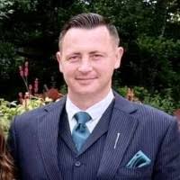 30+ "Damian Thomas" profiles