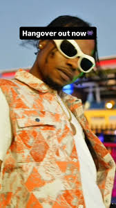 Pops Yg in the studio😂😂😂 TAG POPS! SHARE THIS! @1pops_yg