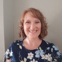 Liz Tinker's Instagram, Twitter & Facebook