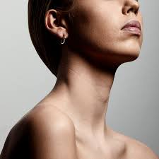 ROBERTA kristallörhängen halvringar guldpläterade