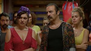 Sazan sarmalı filmi televizyon izleyicilerinin karşısına çıkacak. Organize Isler 2 Sazan Sarmali Filminin Konusu Ve Oyuncu Kadrosu Magazin Haberleri
