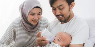 Bayi menangis tiap malam menurut islam. Amalan Yang Dianjurkan Dalam Islam Agar Bayi Tidak Rewel Parenting Dream Co Id