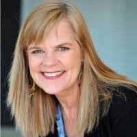 Christine Crist's Instagram, Twitter & Facebook