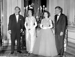 The visit, which occurred only a few months after kennedy took office, is featured in a second season episode of the netflix series the crown. The Duke And Duchess Of Cambridge On Twitter The Queen And The Duke Of Edinburgh Dined With President Kennedy And His Wife Jackie At Buckingham Palace In June 1961 Https T Co Wmup2iy6se