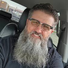 Hi gorgeous can we be friends or lovers too ok beautiful