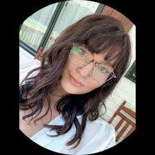 Sydney Gruchot's Instagram, Twitter & Facebook