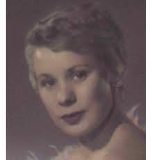 My cute Mama, Mom-in-law, Grandma Roberge, and Grandma Ostler ❤️. They all  share the same divine quality of pure Christlike love. I am forever  grateful for their example. I really love being