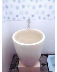 Sering menjadi ruang terkecil, desain kamar mandi memerlukan penataan yang tepat agar anda tetap leluasa saat menyegarkan diri. Jual Produk Bak Mandi Natural Terbaru Lazada Co Id