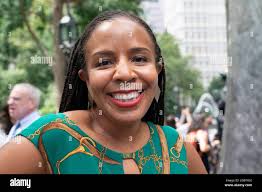 Laurie cumbo hi-res stock photography and images