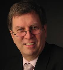 MENSCHEN PREISE, AUSZEICHNUNGEN, EHRUNGEN via (TU Darmstadt) wurde für ihr  Projekt zum Ursprung schwe- rer Elemente