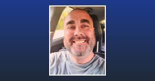 Philip Whitten's Instagram, Twitter & Facebook