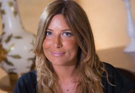 A tacciare di inadeguatezza un ministro del movimento cinque. Selvaggia Lucarelli Travolta Dalle Critiche Attacca Giorgia Meloni Sul Suo Aspetto Fisico E Le Dicono Ma Tu Non Difendevi Le Donne Dal Bodyshaming E Lei Replica Ma Voi Avete Baritalia News