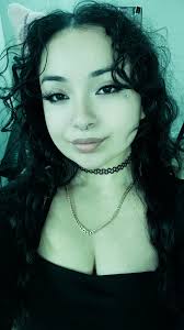 Is there a piercer in that does dermals?