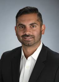 Ahvy Whiteside (@ahvett)