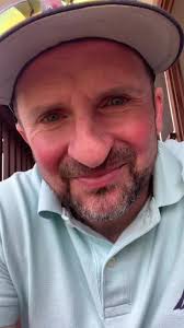 Vincent Raines (@officialvincentraines)