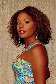 Mona Thorne's Instagram, Twitter & Facebook