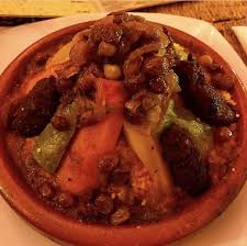 Emerveillez Vos Papilles Avec Un Couscous Royal A La Medina De Marrakech Restaurant La Terrasse Des Epices Marrakech Restaurant Couscous Royal Couscous
