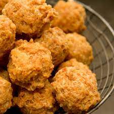 1 buah kentang ukuran sedang 1sdm minyak. 12 Aneka Cemilan Goreng Lezat Dan Cara Membuatnya