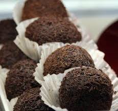 Rumkugeln Rum Balls Rum Truffles With Unsalted Butter Cacao Powder Arrack Chocolate Hazelnuts Powde Rum Truffle Recipe Cake Ball Recipes Truffle Recipe