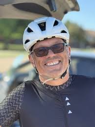 Had to summon the spirit of Lenny Peterson tonight and get those Savage  Summer miles in one way or another. 😎