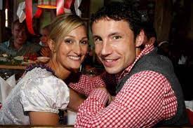 Search the world's information, including webpages, images, videos and more. Mark Van Bommel And Andra Van Marwijk Dating Gossip News Photos