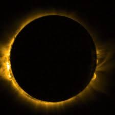 Newsticker, schlagzeilen und alles, was heute wichtig ist, im überblick. Totale Sonnenfinsternis Heute Abend Alle Infos Zu Dem Naturspektakel Welt